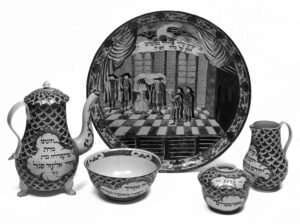 Theeservies met witgemaakte achtergrond